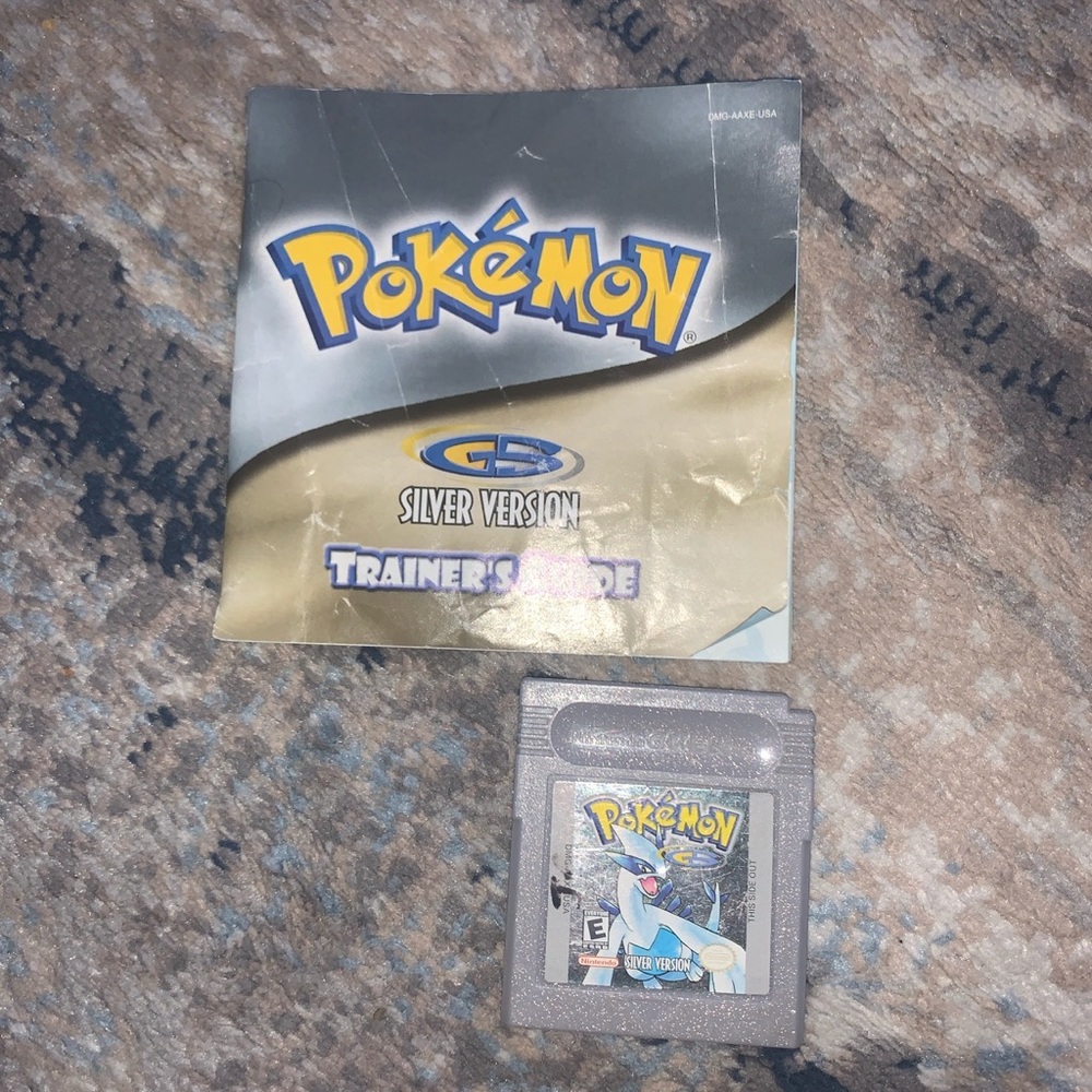 Original Pokémon silver version gameboy color